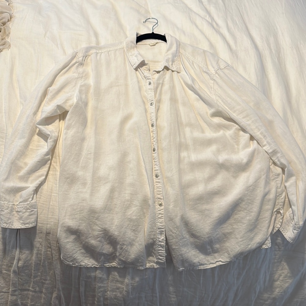 Carlson linen blend button up white shirt - Picture 3 of 6